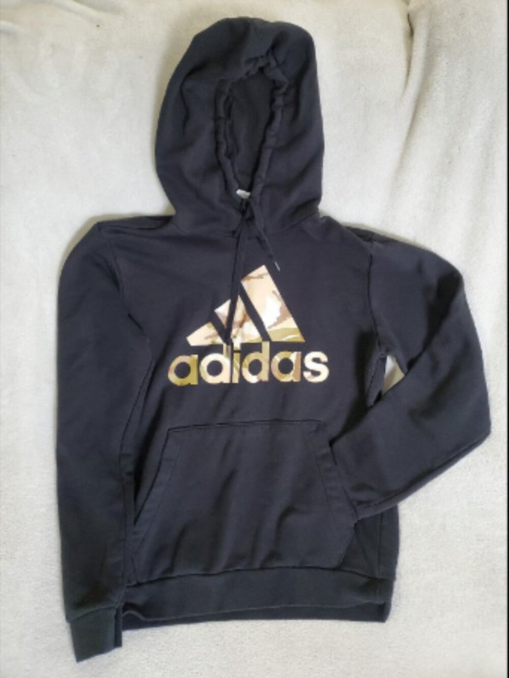 Adidas Badge of Sport Pullover Hoodie Camo Logo Men's Small Excellent Condition